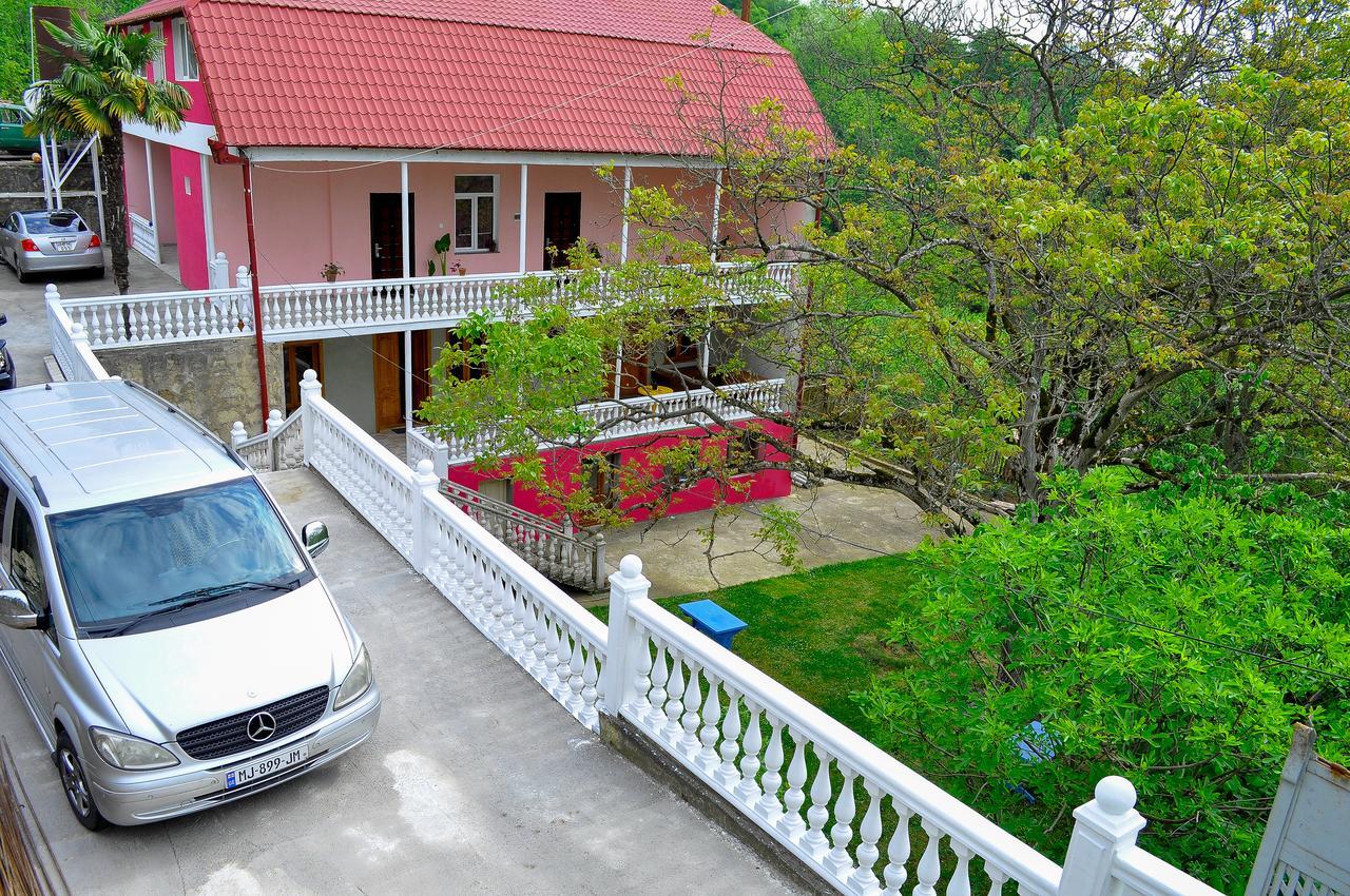 Sofia Guest House Kutaisi Exterior photo